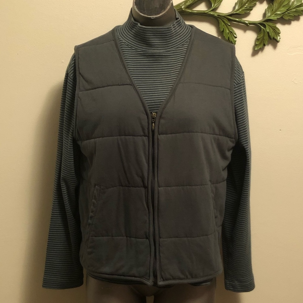 Erika & Co Olive Green Long Sleeve W/ Vest L